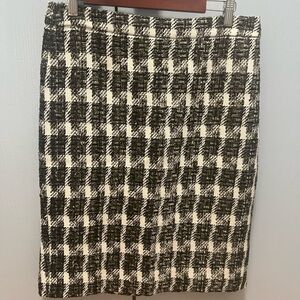 J. Crew Black and White Checkered Houndstooth Wool Pencil Skirt